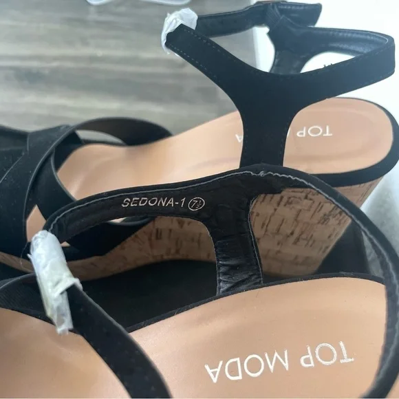 Top Moda Sandals Womens 7.5 Ankle Straps Black Suede Wedge Cork Heels - Picture 6 of 6